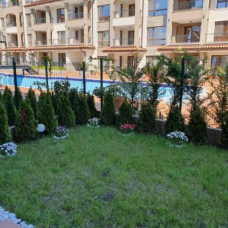 Sarafovo Sea Star Apartment Burgas Exterior photo